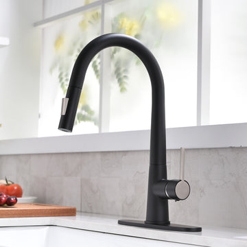 Matte Black 2 Spray Patterns 1.8 GPM Single Handle No Sensor Pull Down Sprayer Kitchen Faucet with Deckplate Included