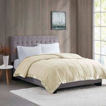 Lightweight Down Alternative Blanket with Satin Trim - Cream Full/Queen