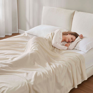 Soft Grid Pattern Blanket - Twin