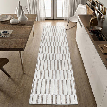 Geometric High-Low Runner Rug - 2'2"x8'