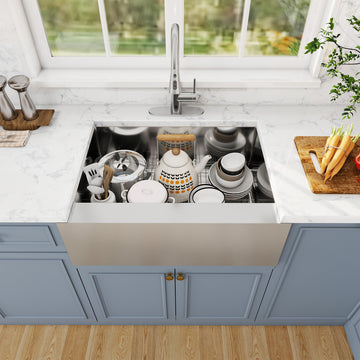 Farmhouse Apron-Front Stainless Steel Kitchen Sink with Bottom Grid and Strainer Basket